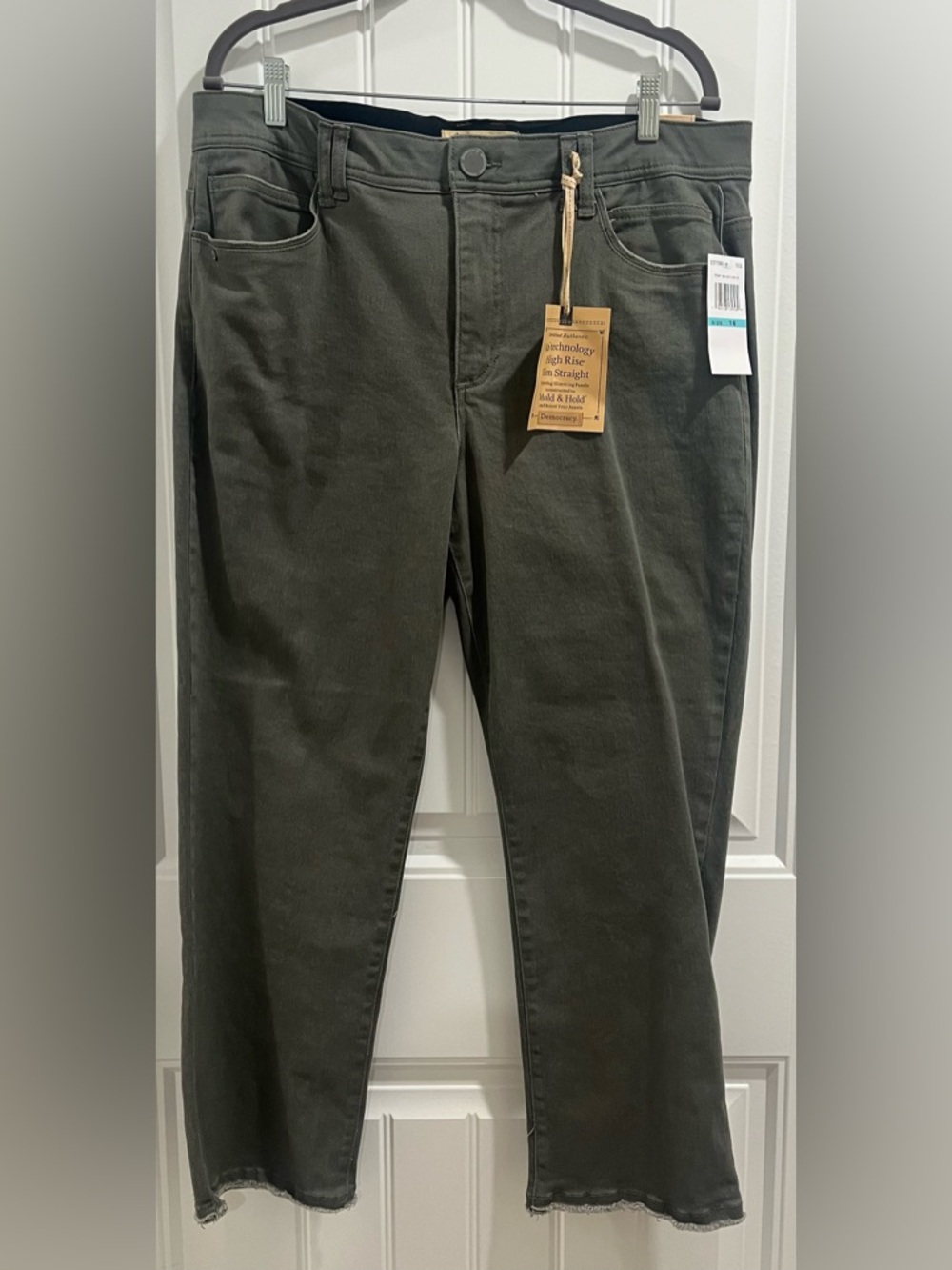 Democracy High-Rise Slim Straight Jeans in Gray Size 16